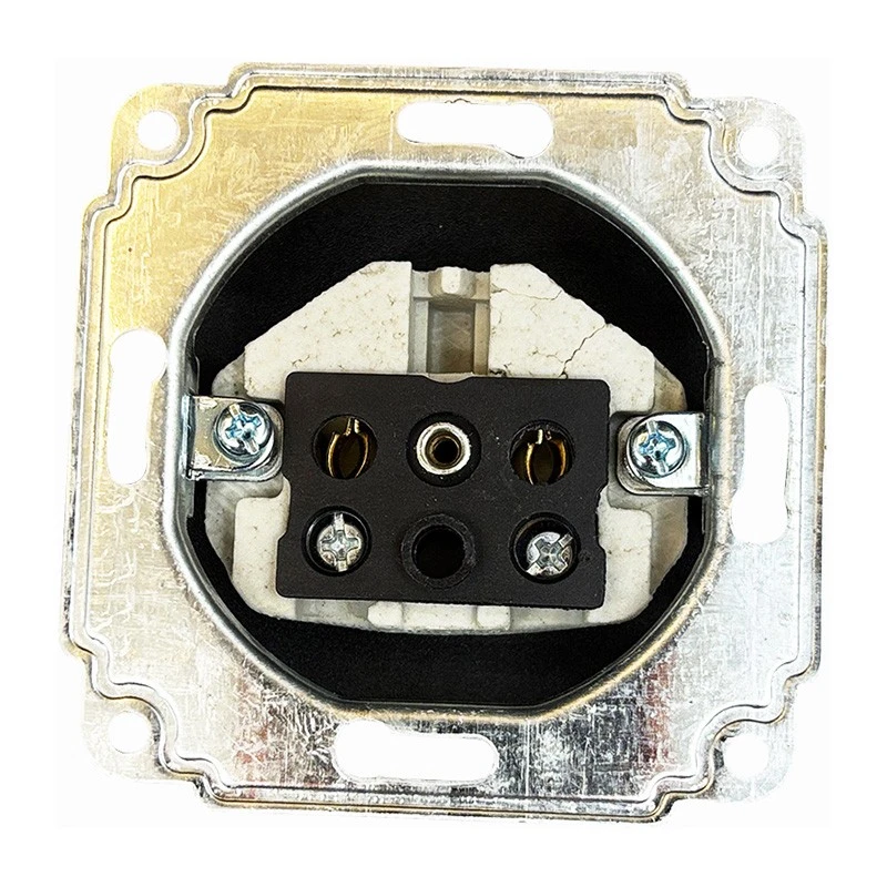 Socket 2P White EU factory